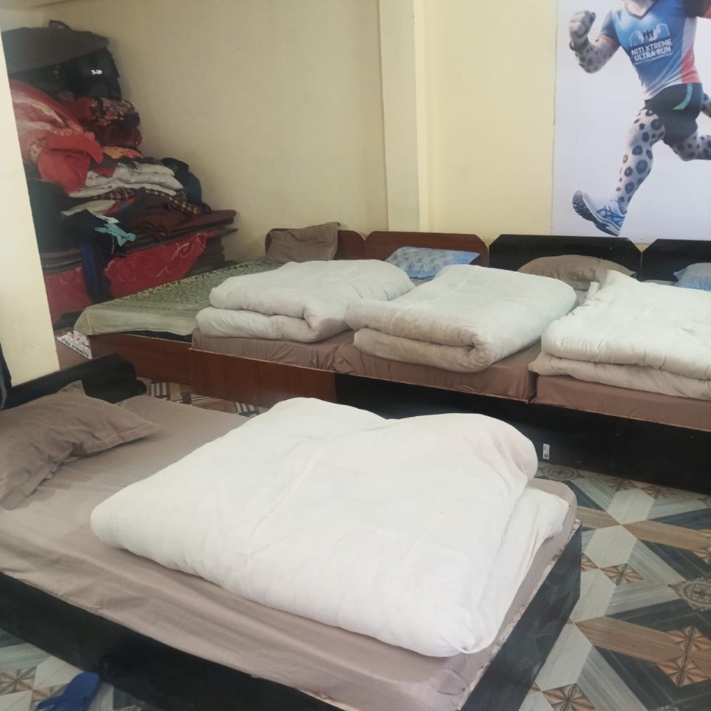 Clean Mattress Bed Setup